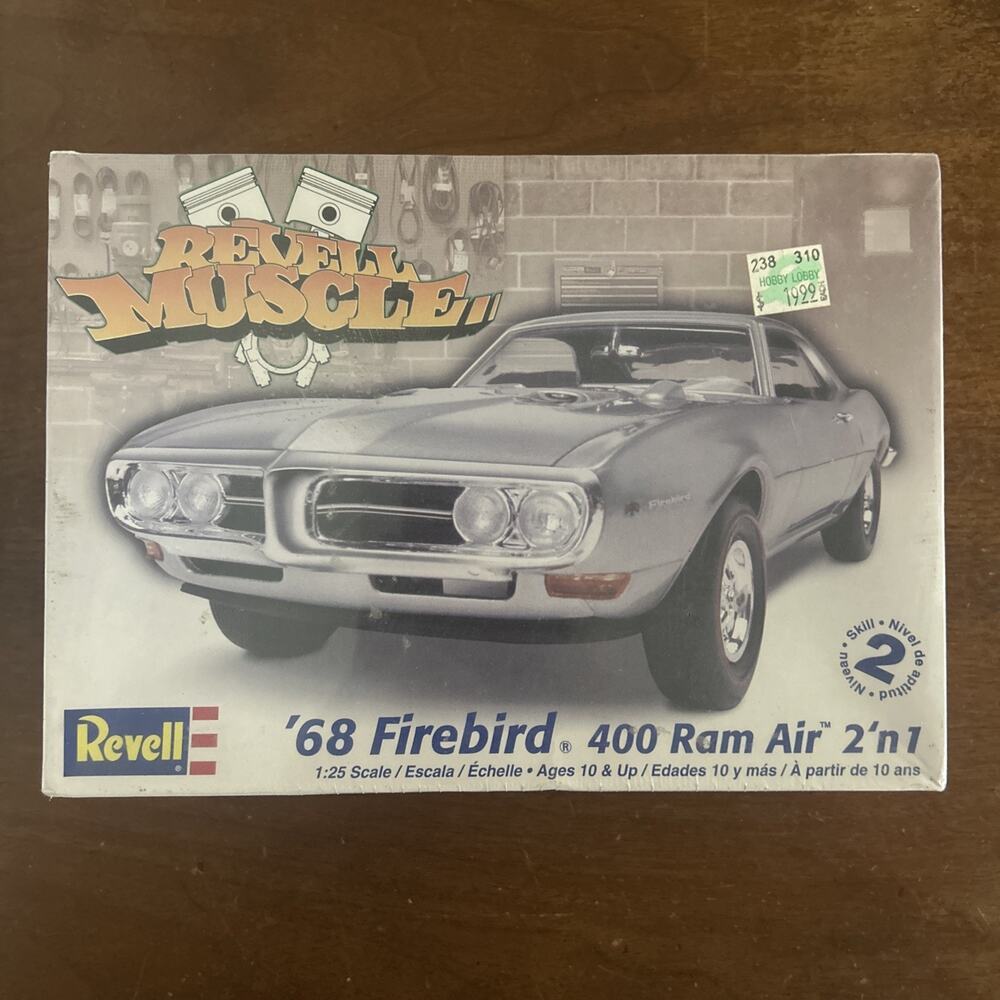 Revell 68 Firebird 400 Ram Air 2n1 1:25 Plastic Car Model Kit 85-2342 Sealed New